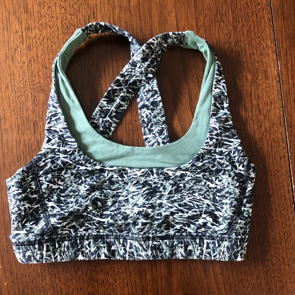 Lululemon bra. Size 4